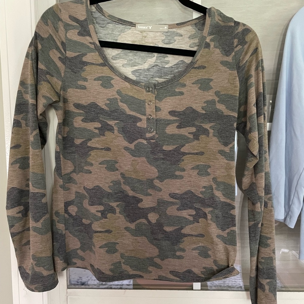 Bundle Long Sleeve Camo Shirt & Pink Shirt